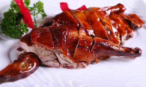 Rahasia di Balik Kulit Bebek Peking yang Renyah dan Berkilau